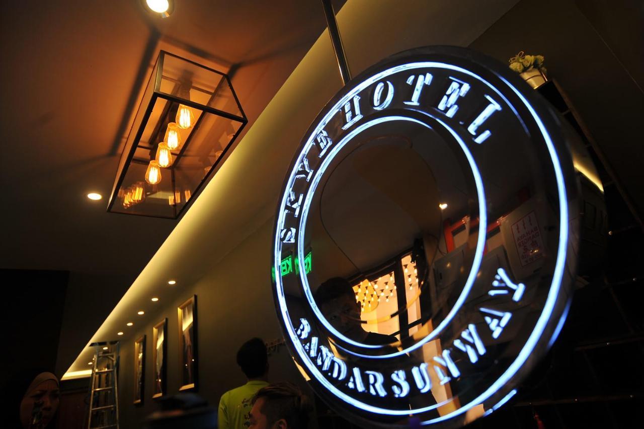 Skye Hotel Sunway Subang Jaya Exteriör bild